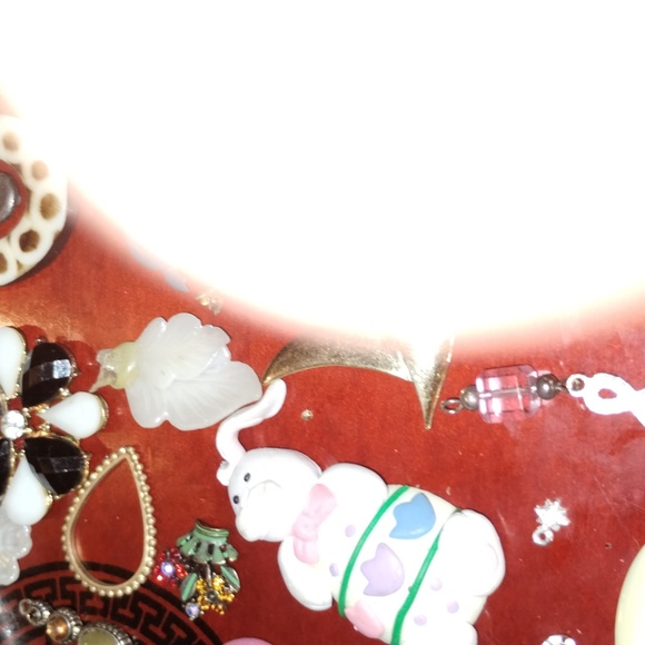 Very large vintage crafting lot of jewelry - Picture 4 of 12